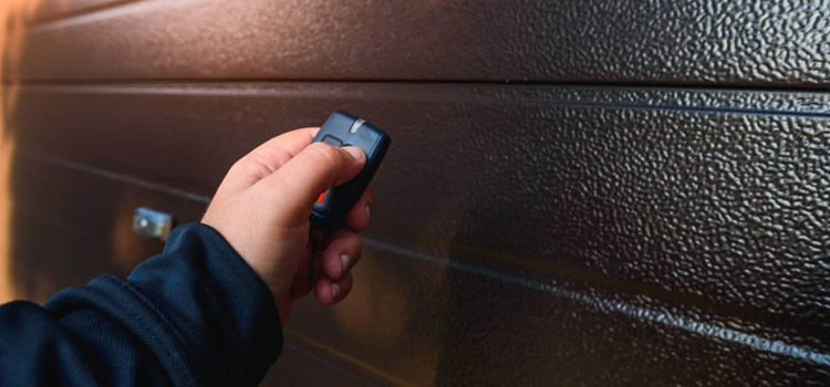 automatic door opener with remote control in Lake Butler