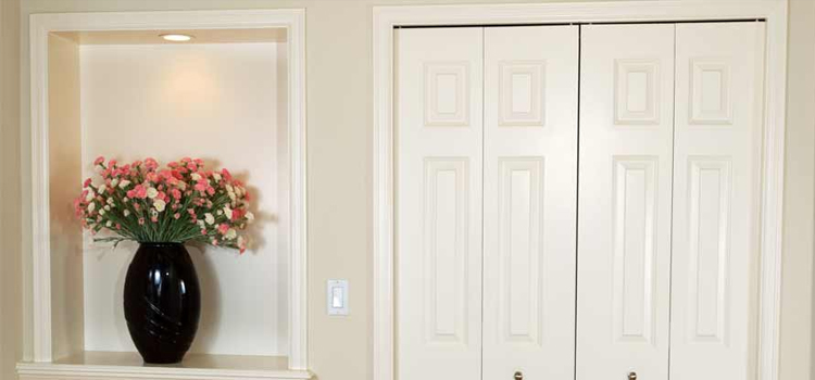 residential closet door repair in Lake Butler